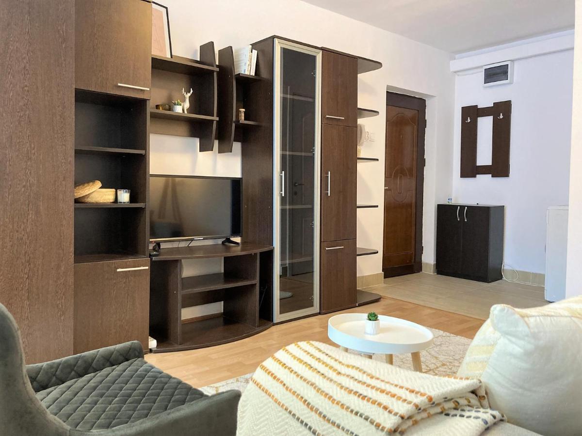 Lovely Apartment In A Quiet Area Cluj-Napoca Eksteriør bilde